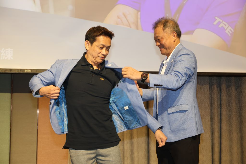中華民國專任運動教練協會